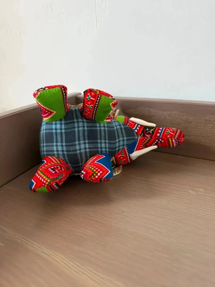 Peluche Éléphant du Cambodge - Excellent État - photo numéro 5