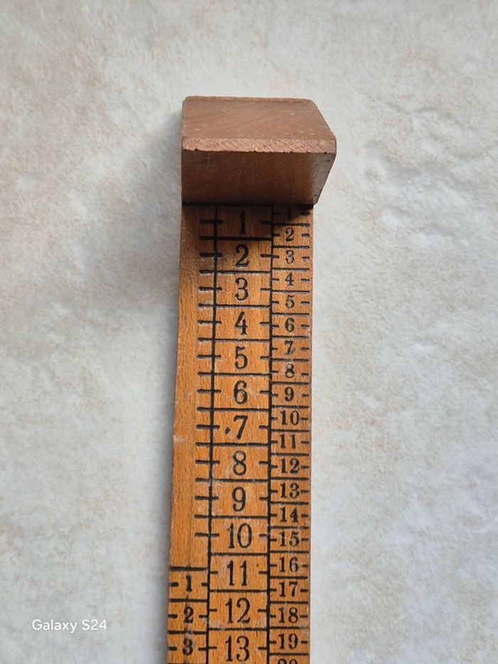 Ancien pédimètre en bois - photo numéro 3
