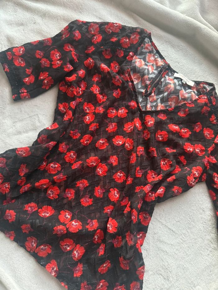 Blouse style coquelicot