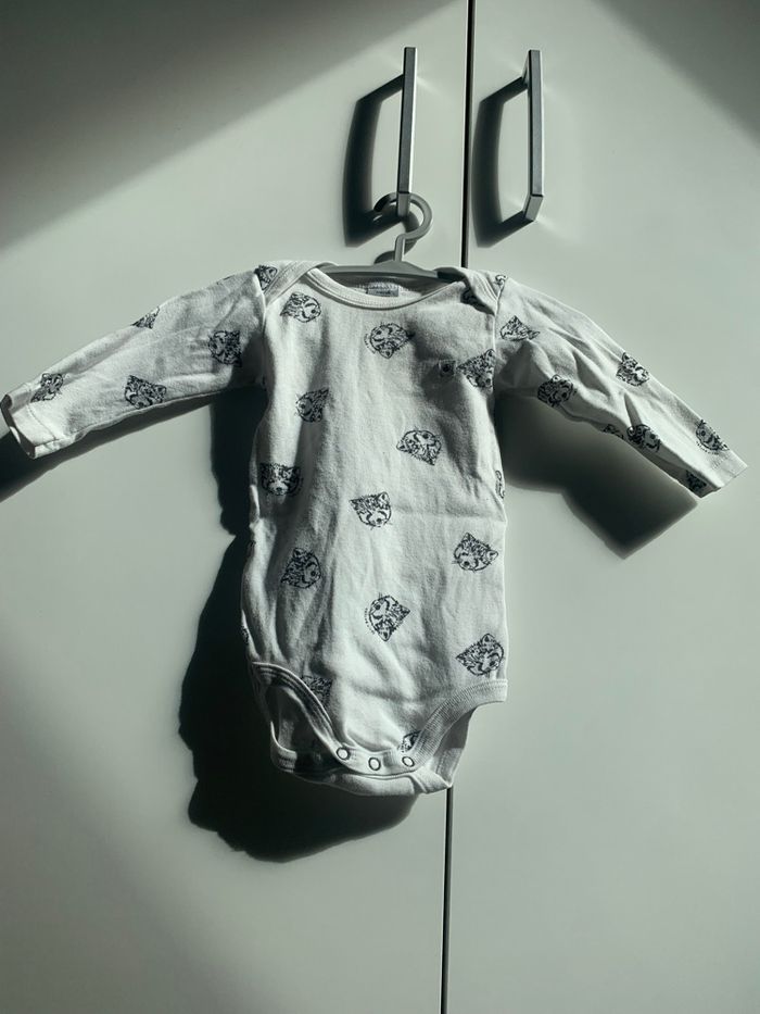Bodies - photo numéro 3