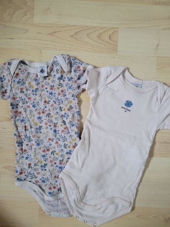 Lot de 2 body manche courte  6 mois