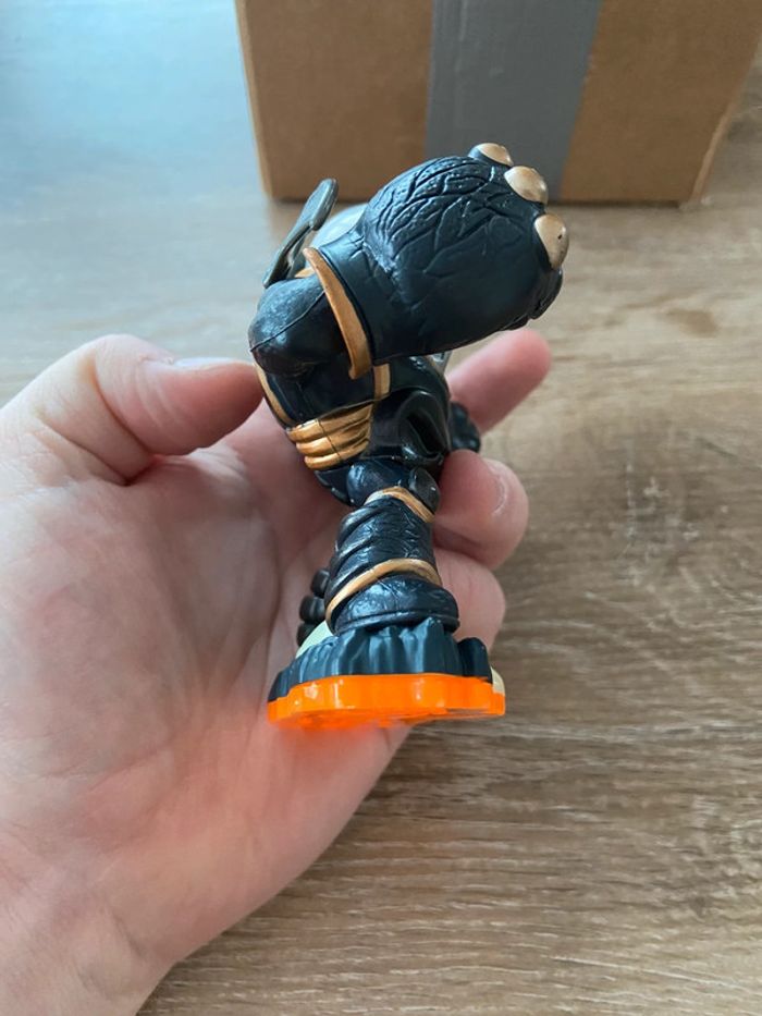Figurine skylanders giants eye brawl - photo numéro 3