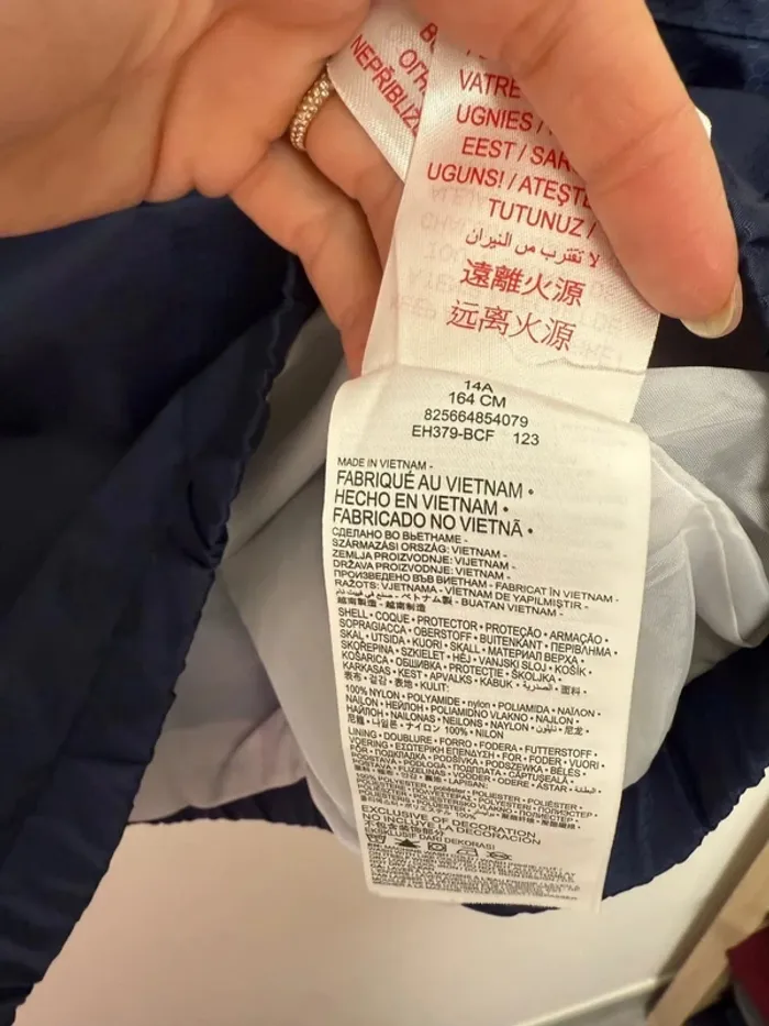 Veste Levi's de pluie et coupe vent bleue taille 14 ans neuve - photo numéro 7