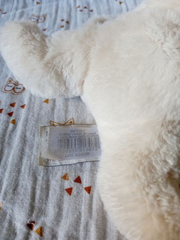 Doudou lapin taupe Bonbon Doudou et Compagnie - photo numéro 3