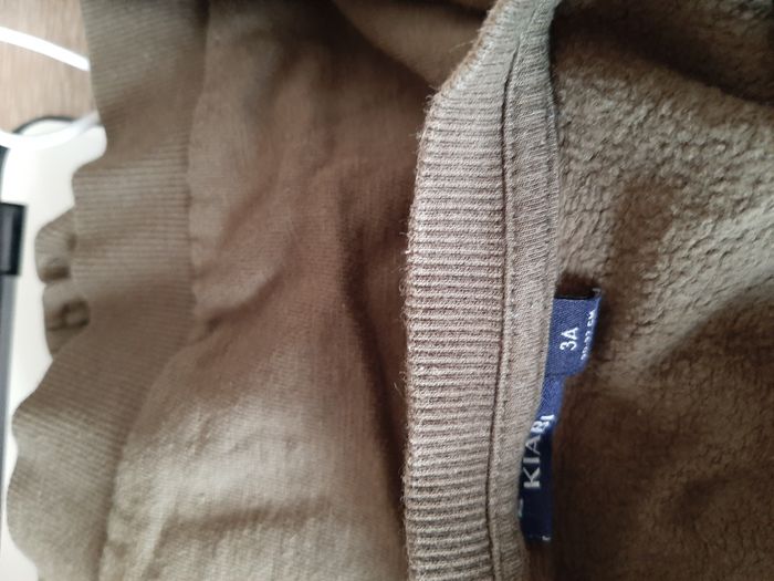 2 gilets zippés dont 1 à capuche pour garçons Taille 3 ans - photo numéro 7