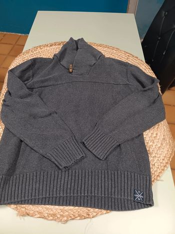 pull gris taille XL