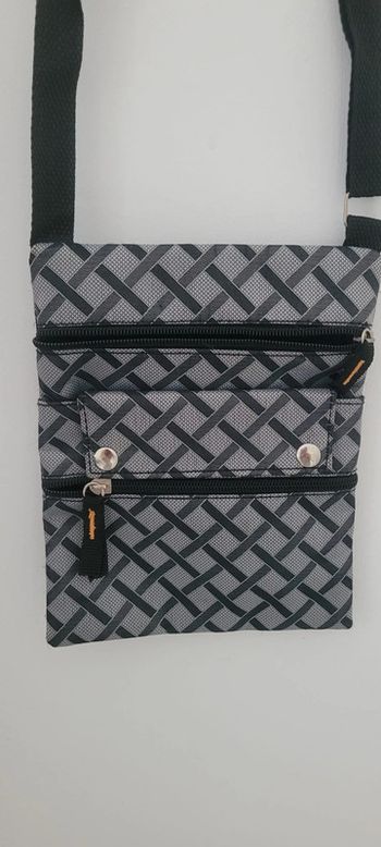 Pochette neuve