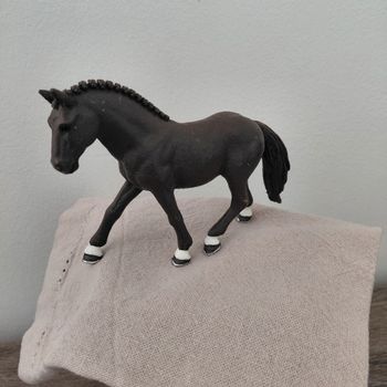 Schleich - poney de selle allemand Hongre
