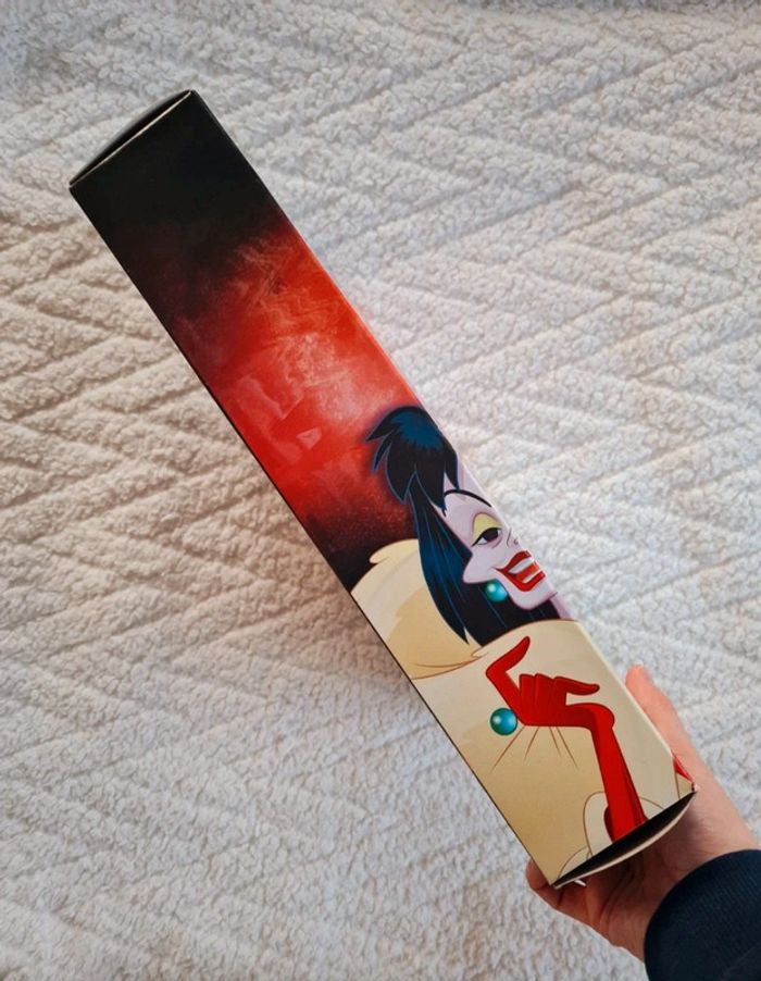 Disney princess poupée Cruella d'enfer Disney Villains collector - photo numéro 4