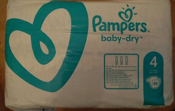 Paquet de couches bébé Pampers baby-dry taille 4