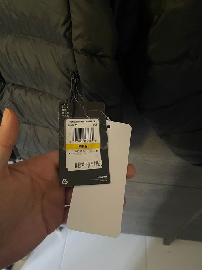 Doudoune Under Armour - taille M - photo numéro 7