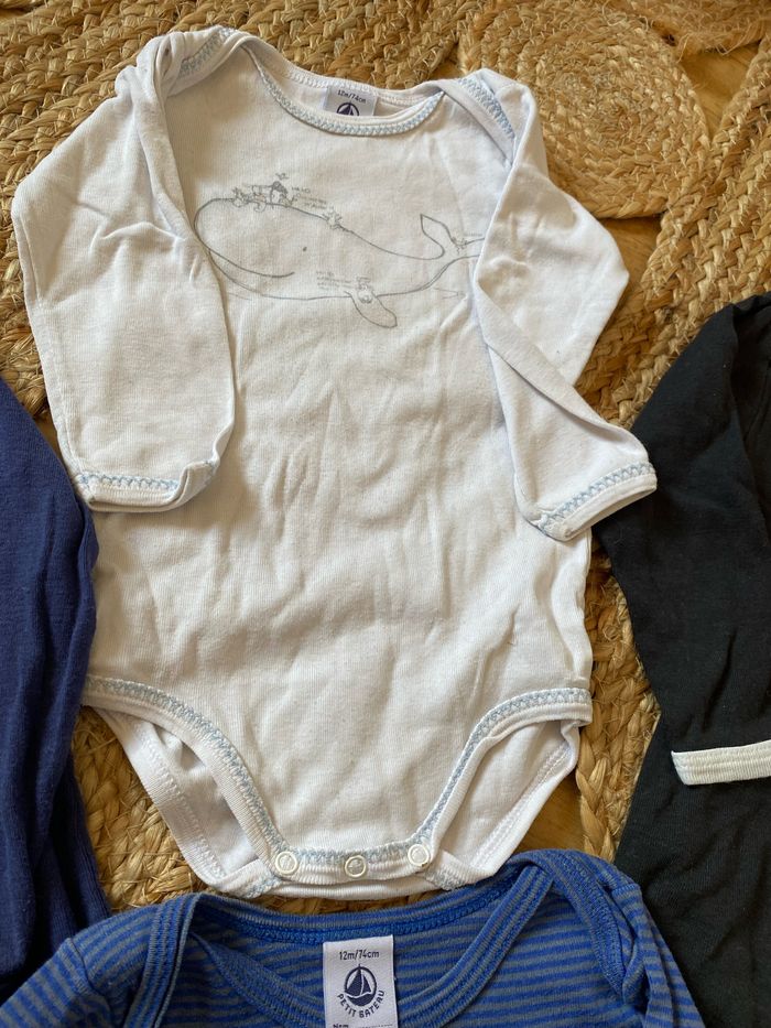 Lot de 4 bodys taille 12 mois petit bateau - photo numéro 4
