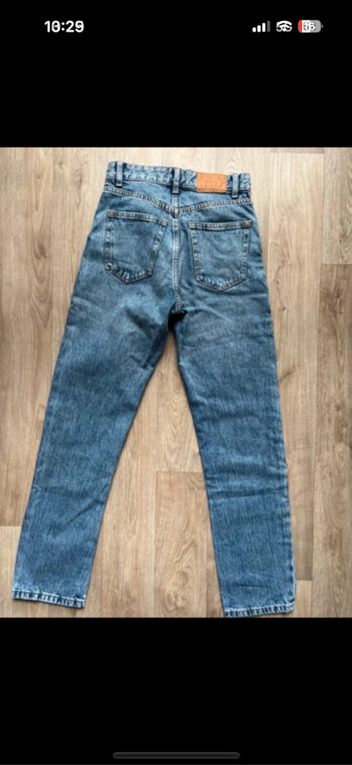 Jeans bershka taille XS 34 - photo numéro 2