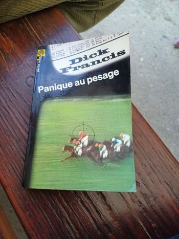 Livre Panique au passage