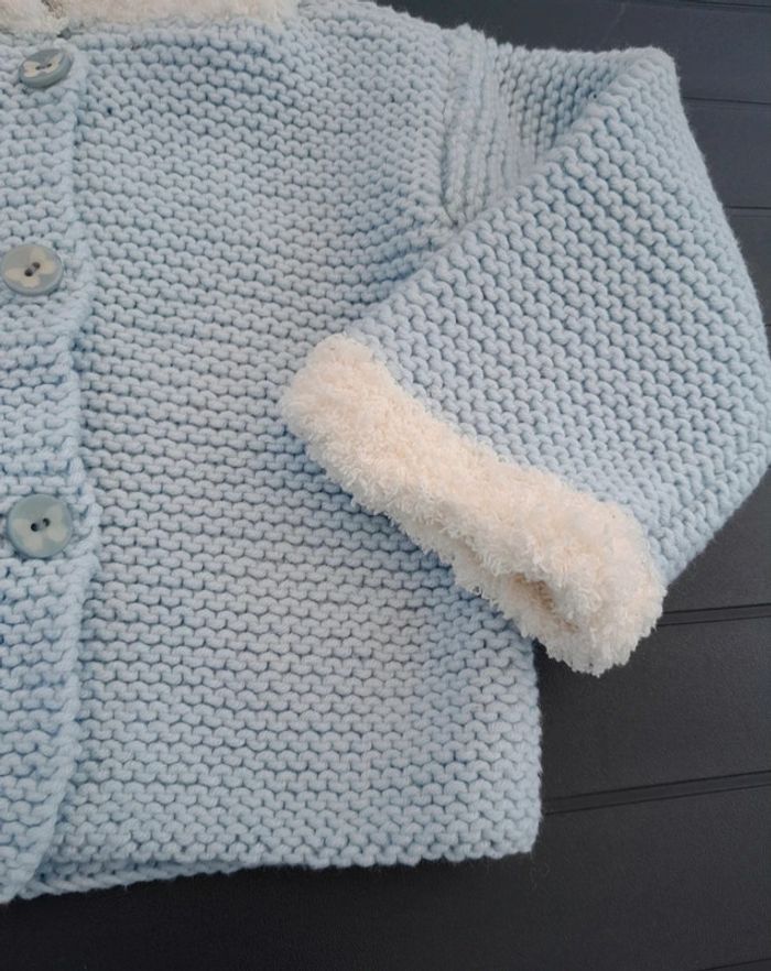 Gilet laine bleu papillon 🦋 6 mois fille - photo numéro 4