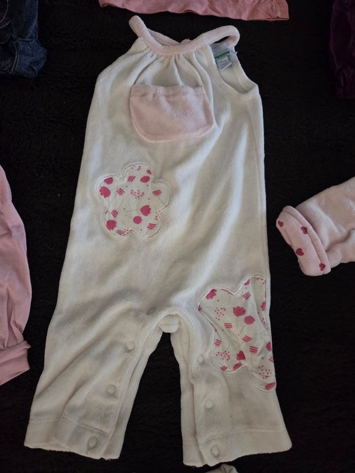 Lot de vêtements 1 mois fille - photo numéro 6