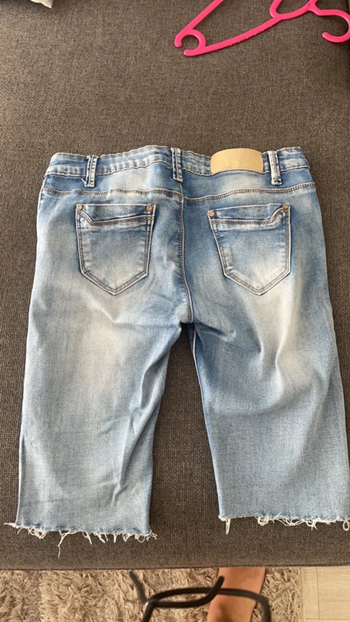Short long en jean troué - photo numéro 3
