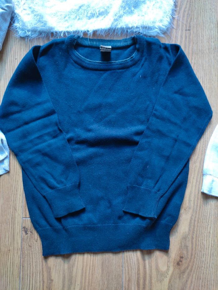 🌺Lot de 4 pulls taille 4 ans 🌺 - photo numéro 4