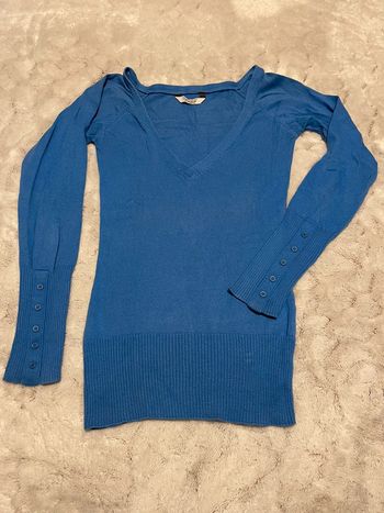 Pull bleu col V - Pull & Bear - T. S