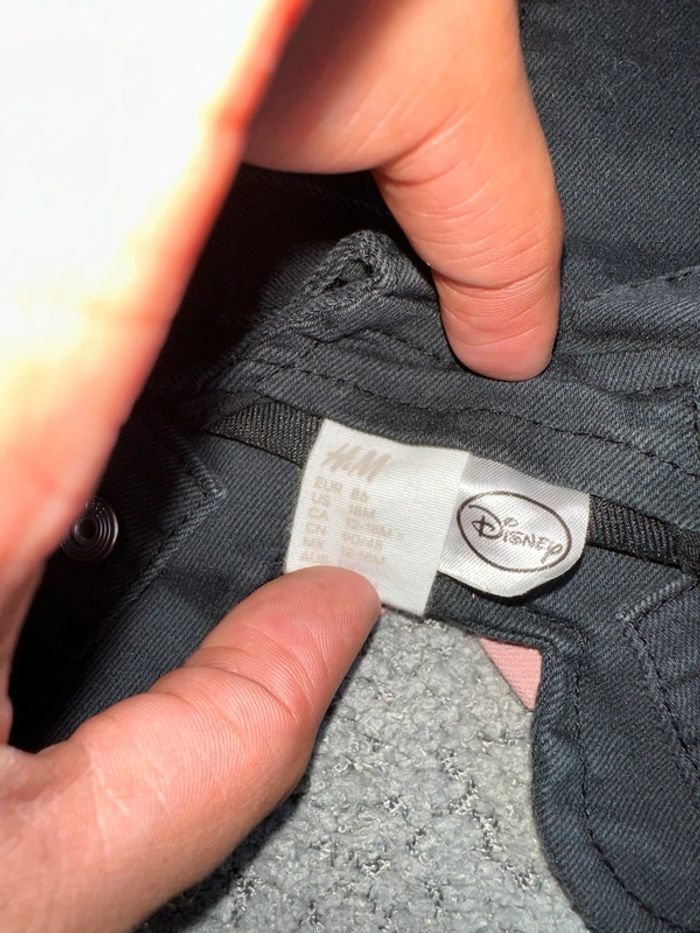 Robe en jean noir et rose Disney H&M - photo numéro 2