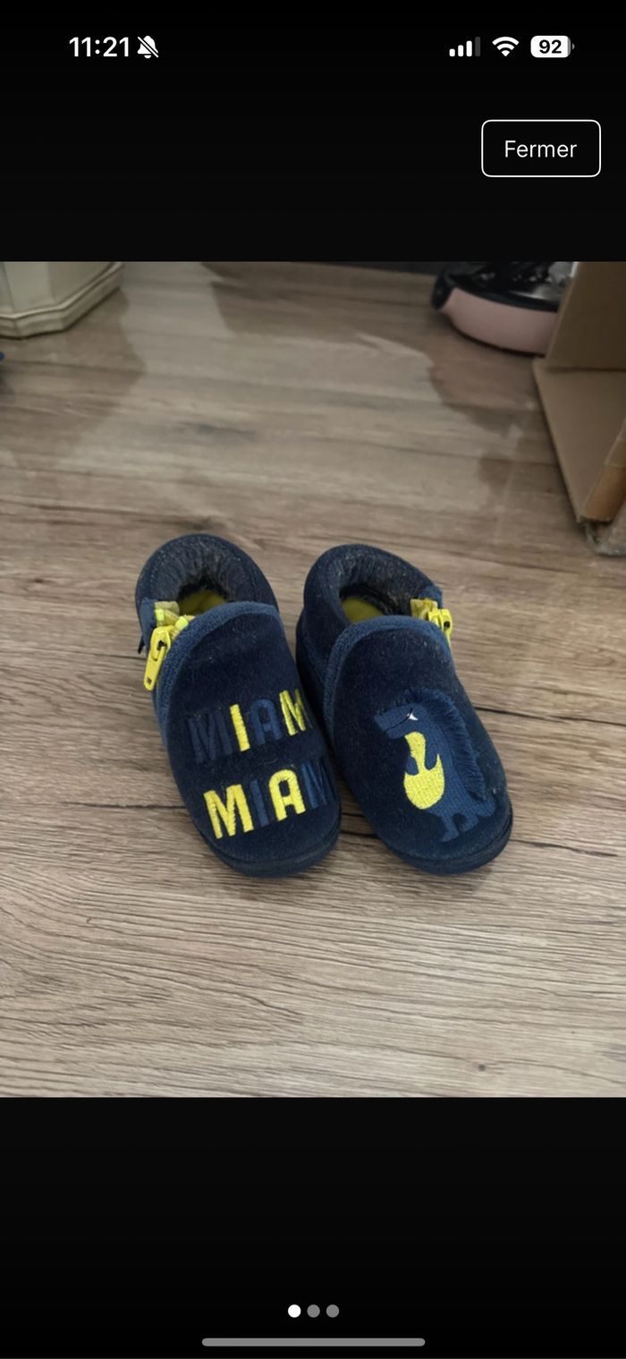 Chaussons bébé Isotoner