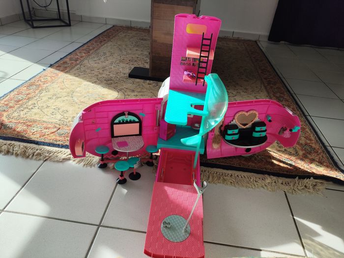 Camping car L.O.L surprise - photo numéro 5