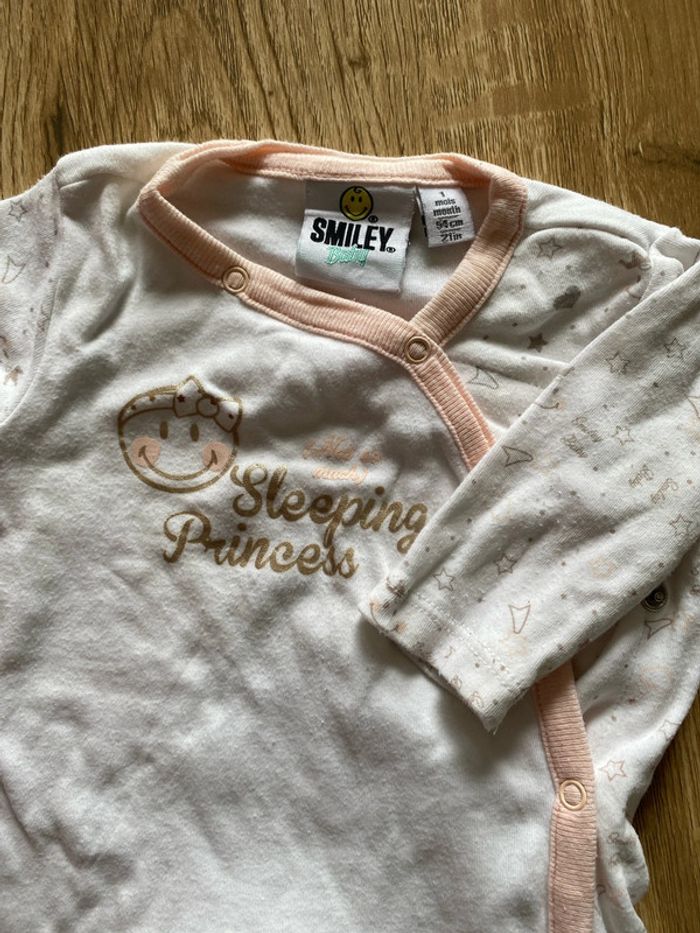 Pyjama taille 1 mois - photo numéro 2