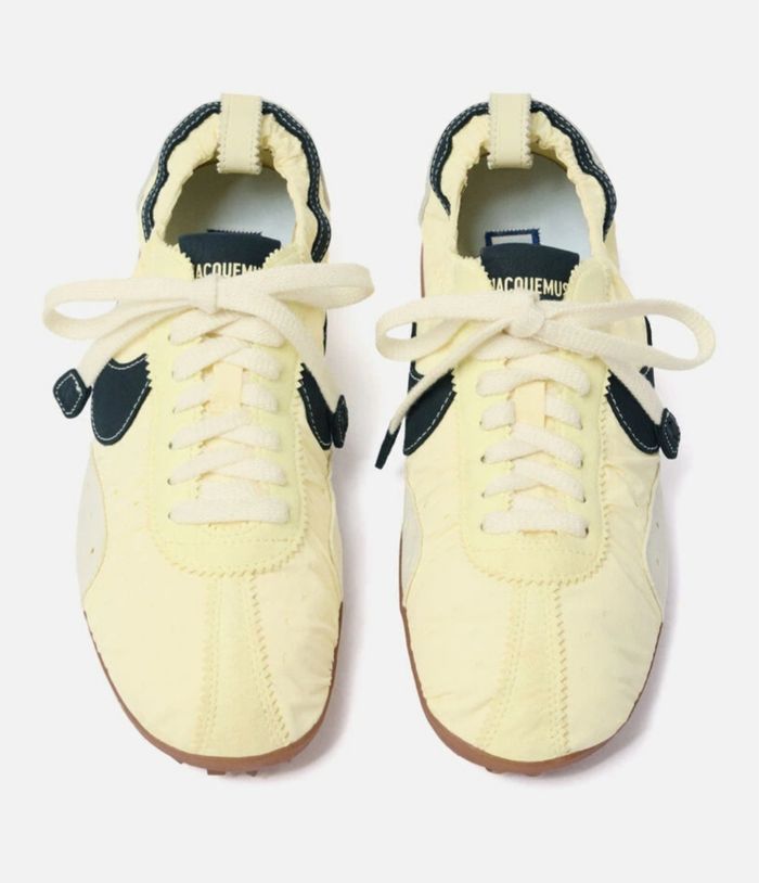 Jacquemus + Nike  Sneakers Moon - collaboration Jacquemus + Nike - taille 38 beige yellow pale - photo numéro 6