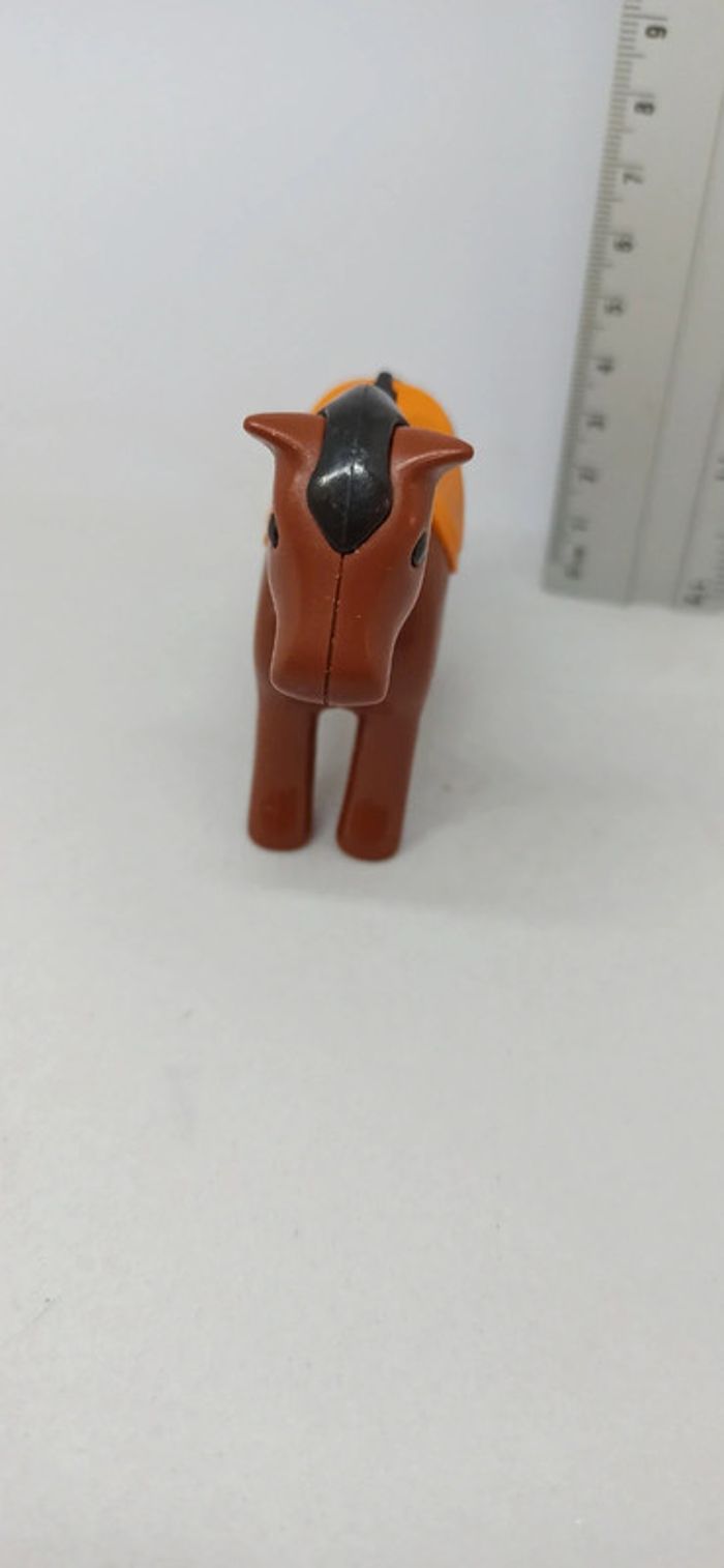 Cheval marron foncé avec selle playmobil 123 - photo numéro 2