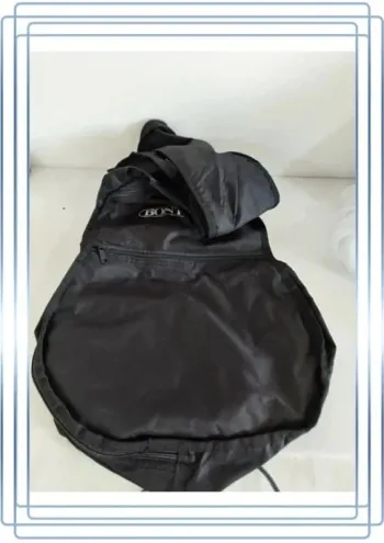 Sac noir Bontempi pour guitare,très bon état, 6x36cm