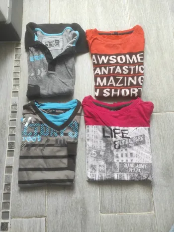 Lot 4 tee shirt 10 ans