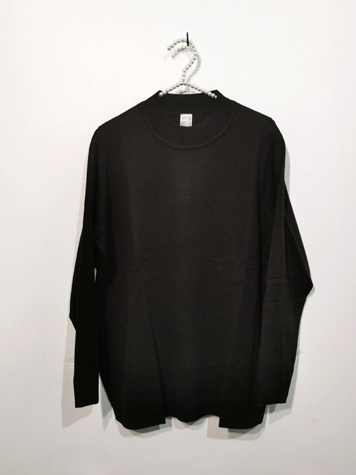 Pull noir