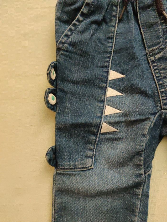 Jeans 12 mois - photo numéro 2