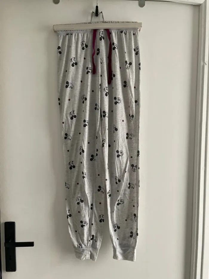 Pyjama - photo numéro 2