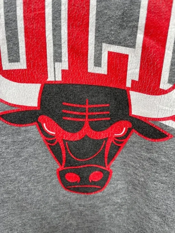NBA Mitchell & Ness Chicago Bulls grey crewneck mens size Medium - photo numéro 4