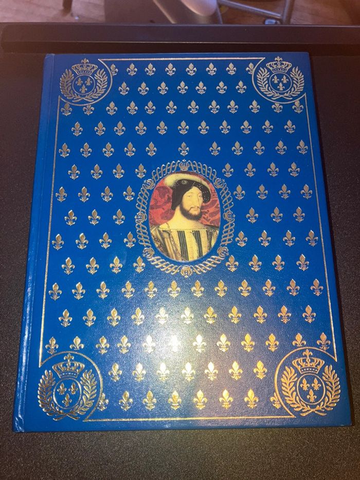 Beau livre François 1er Premier André Castelot - taille moyenne