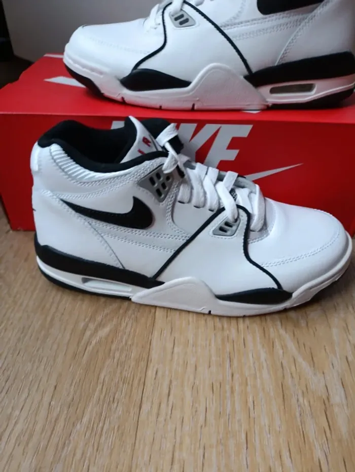 Baskets montantes sneakers Nike air flight - photo numéro 2
