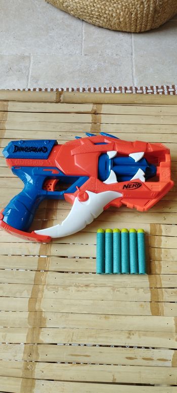 Nerf Dinosquad 