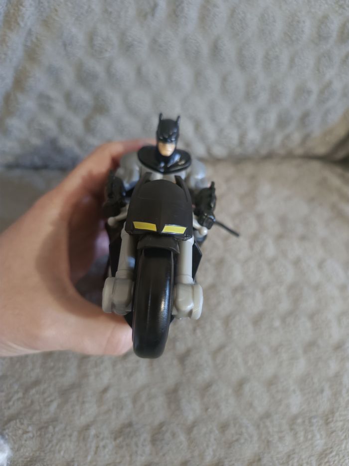 Moto batman - photo numéro 2