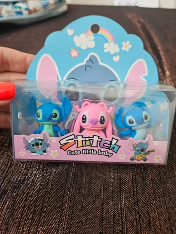 Lot petits personnages Stitch