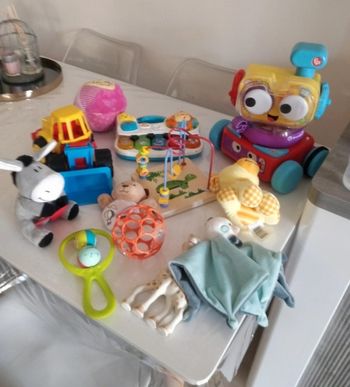 Lot de jouets