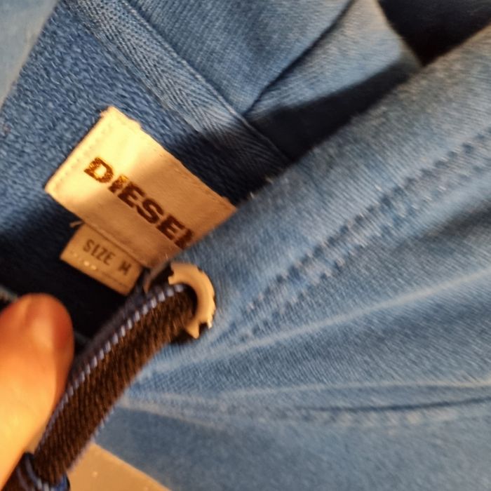 sweat-shirt DIESEL taille 14 / 16 ans (écrit M) - photo numéro 3