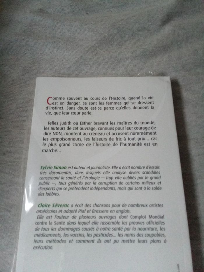 La coupe est pleine claire Séverac - photo numéro 2