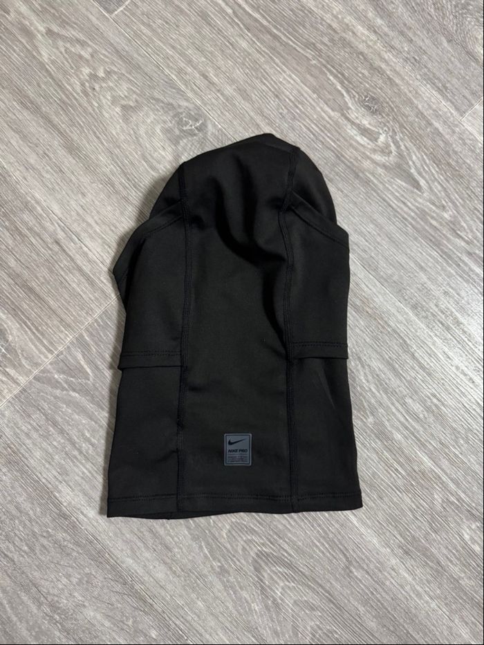 Cagoule noir qui tiens chaud - photo numéro 4