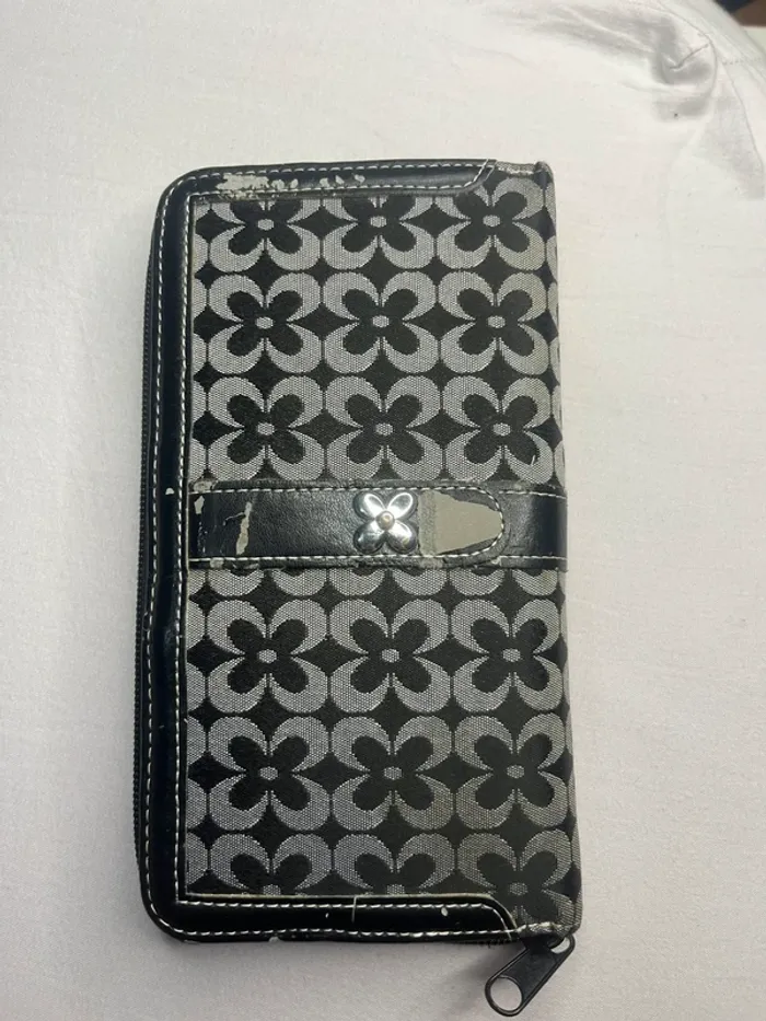 🔹 Portefeuille noir à motif fleurs géométriques 🔹