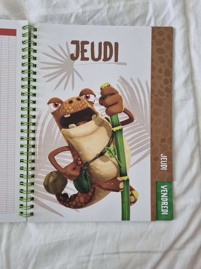 Cahier de texte gigantosorus - photo numéro 8