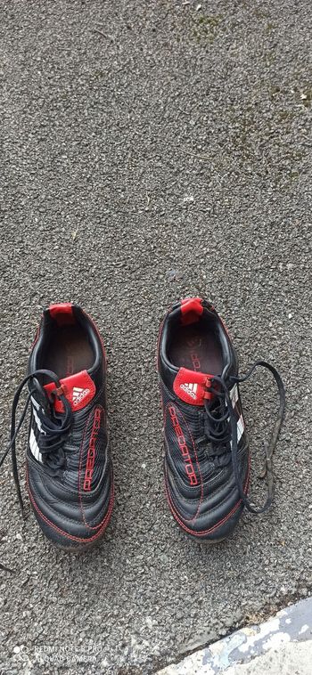 Crampons Adidas Predator p. 38