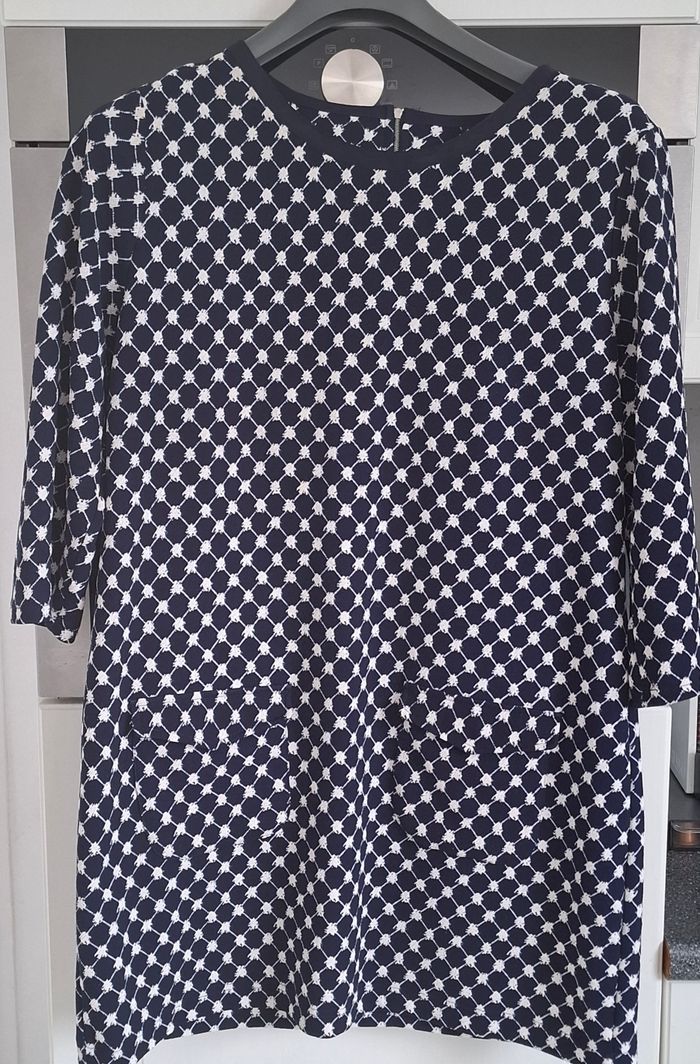 Robe T46