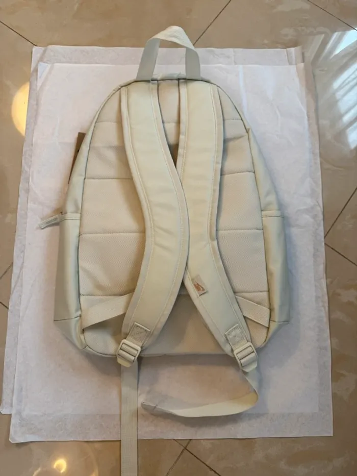 Sac à dos Nike mixte filles ou garçons authentique neuf - photo numéro 6