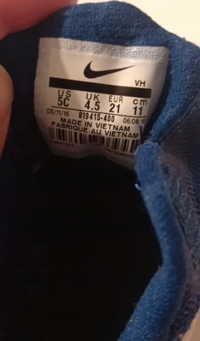 Baskets Nike bébé taille 21 – Bleu marine – Légères & stylées - photo numéro 4